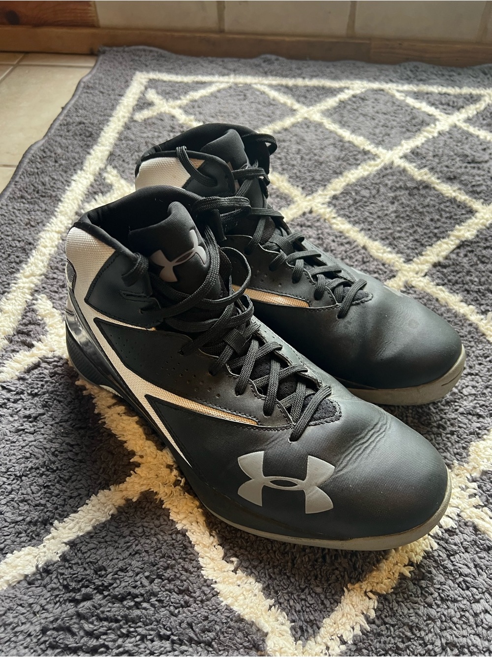 Under Armour Black and White Men's Mid-Top Athletic Sneakers
